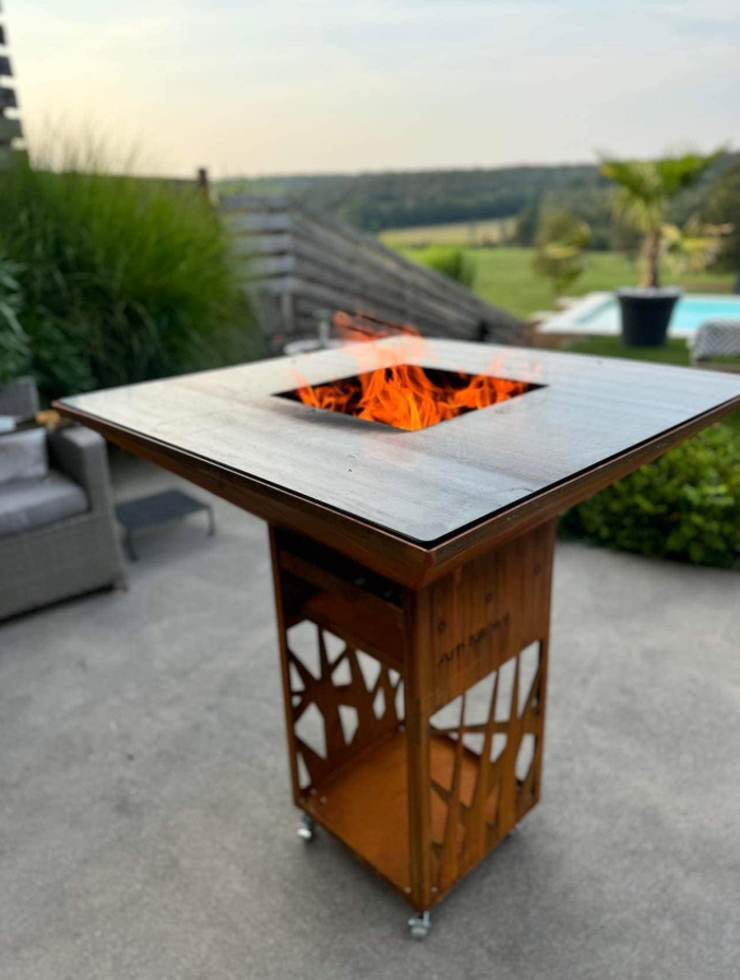 Brasero design sur mesure — exemple pour Charleroi