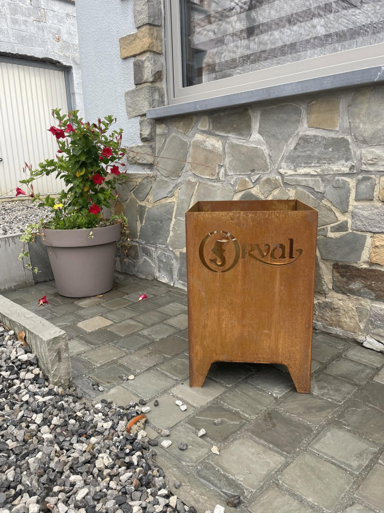 Barbecues & braseros sur mesure — Brasero